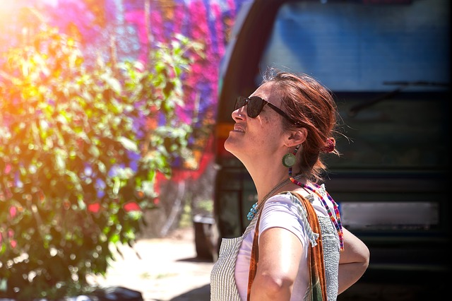 Frau, Rothaarig, Sonnenbrille, Sonne