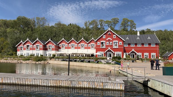 Free Harbor House photo and picture