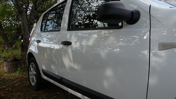 Free Car White Car photo and picture