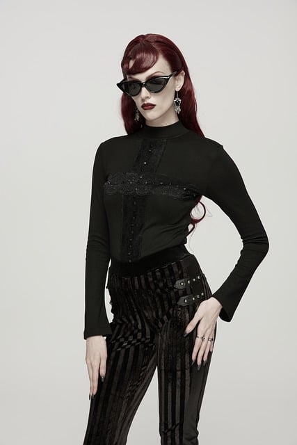 Free Gothic Fashion Dark Fashion photo and picture