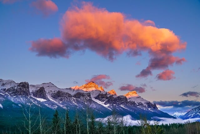 Free Mountains Sky photo and picture