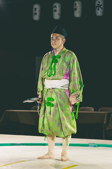 Free Sumo Referee photo and picture