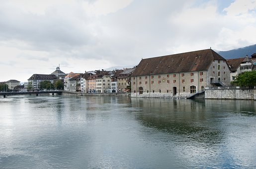 Free Building Architecture photo and picture