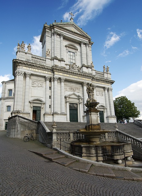 Free Cathedral Church photo and picture