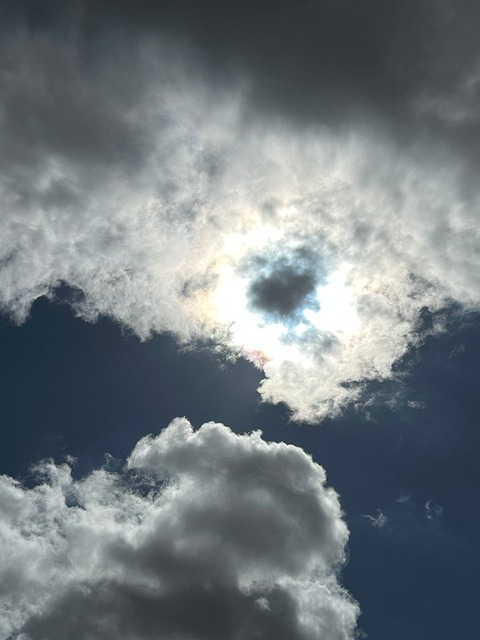 Cer, Nori, Lumină Solară, Olanda