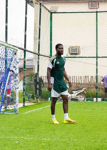 Free Football Goalkeeper photo and picture