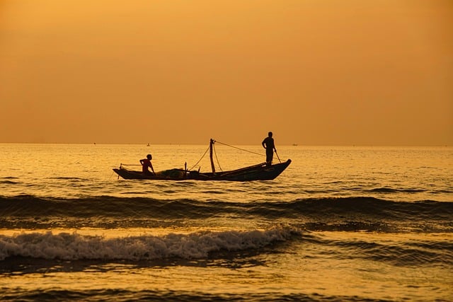 Free Morning Boat photo and picture