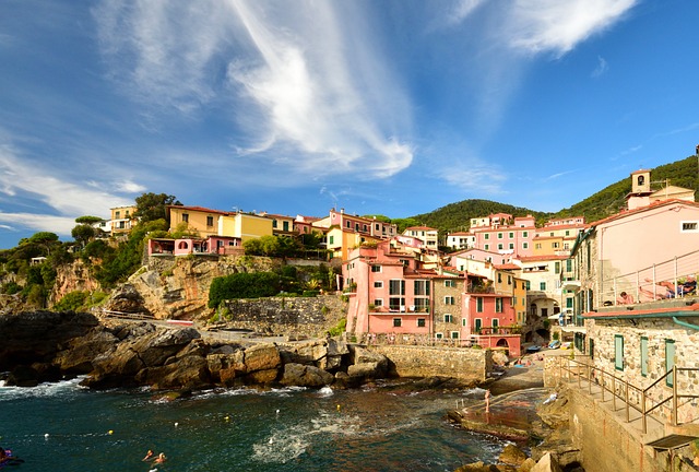 Free Tellaro Sea photo and picture