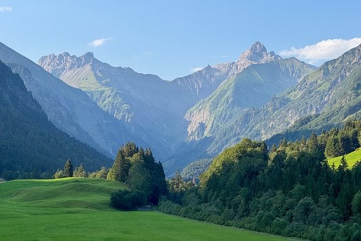 Free Valley Mountains photo and picture
