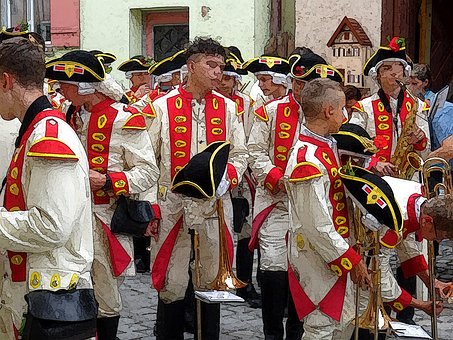 Kostüme, Orchester, Marschkapelle