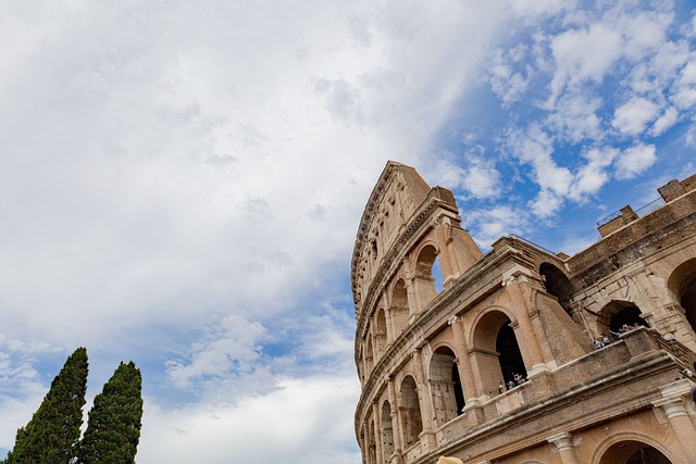 Free Colosseum Rome photo and picture