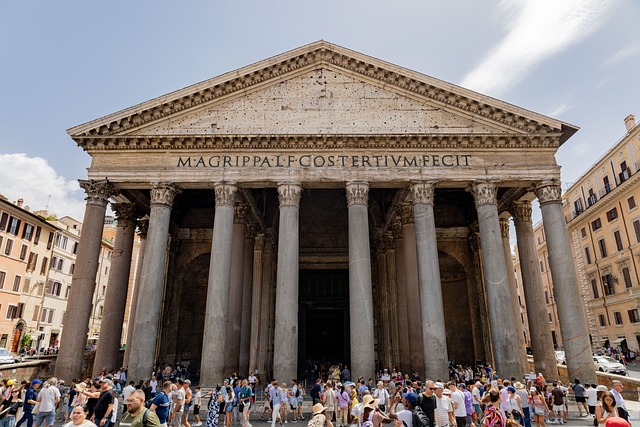 Free Pantheon Rome photo and picture