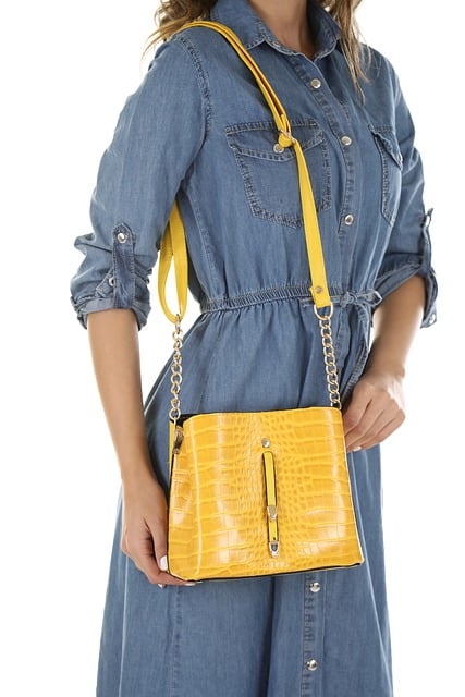 Free Fashion Women'S Handbag photo and picture