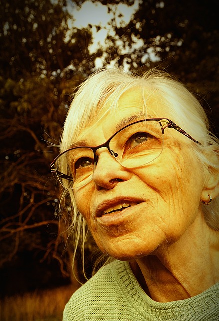 Free Portrait Elderly Woman photo and picture