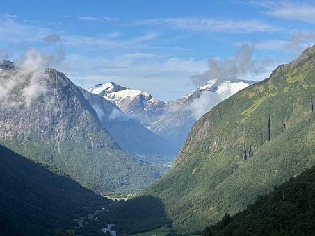 Free Norway Mountains photo and picture