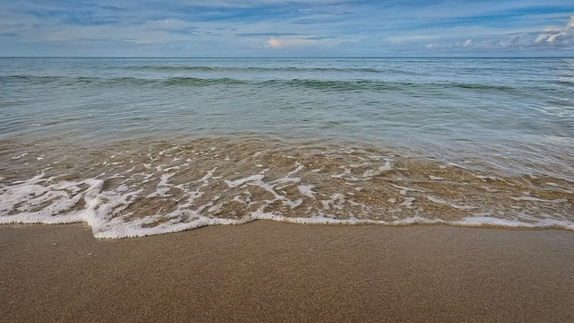 Free Sea Beach photo and picture