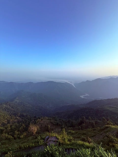 Free Mountain Valley photo and picture