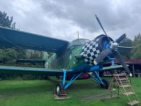 Free Airplane Aviation photo and picture