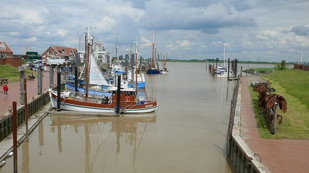 Free Harbor Boat photo and picture