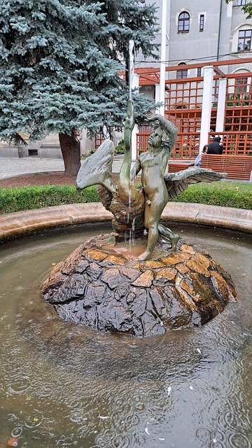 Free Fountain Statue photo and picture