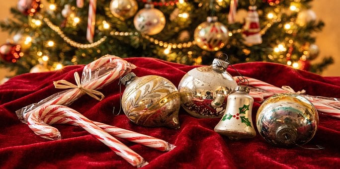 Free Christmas Decoration photo and picture