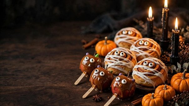 Free Halloween Caramel Apples illustration and picture