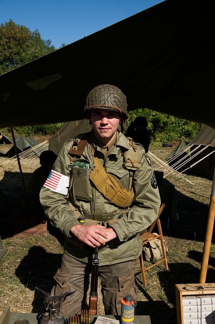 Free Soldier Military Uniform photo and picture