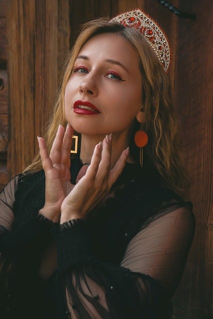 Free Woman Tiara photo and picture
