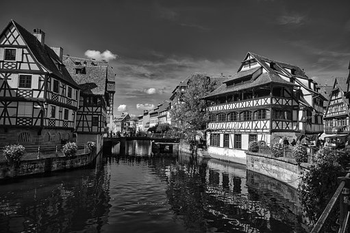 Mittelalterliche Architektur