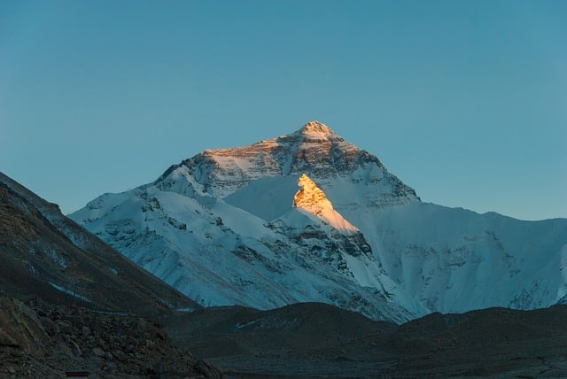 Free Tibet Mount Everest photo and picture