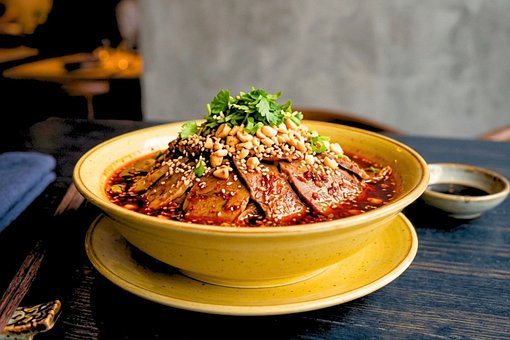 Fuqi Feipian, Sichuan, Kina, Storfe