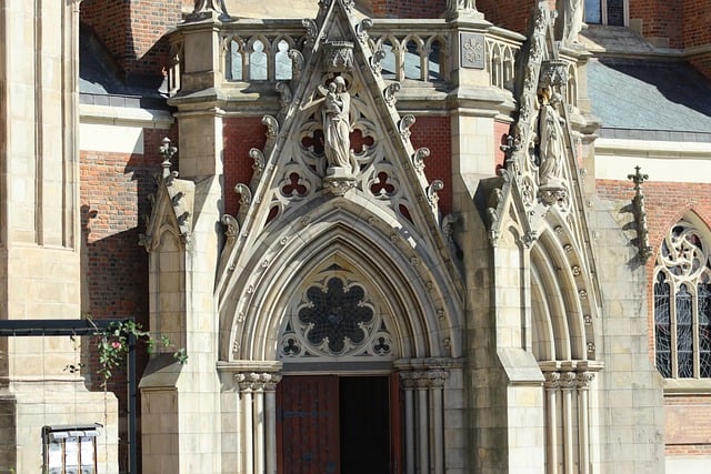 Kirke, Arkitektur, Gotisk, Kristendom