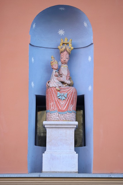 Sculptuur, Madonna, Historisch