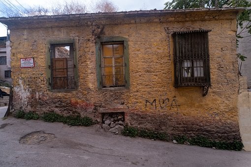 Stará Budova, Architektura