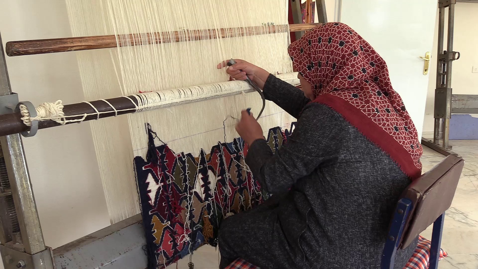 Woman Kilim Turkiye Anatolia